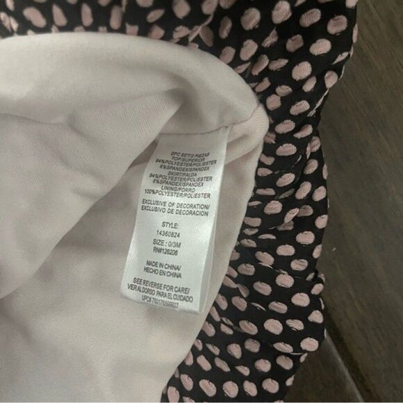 Pippa & Julie Polka Dot Bubble Bottom Top 0-3 mos - Picture 4 of 5